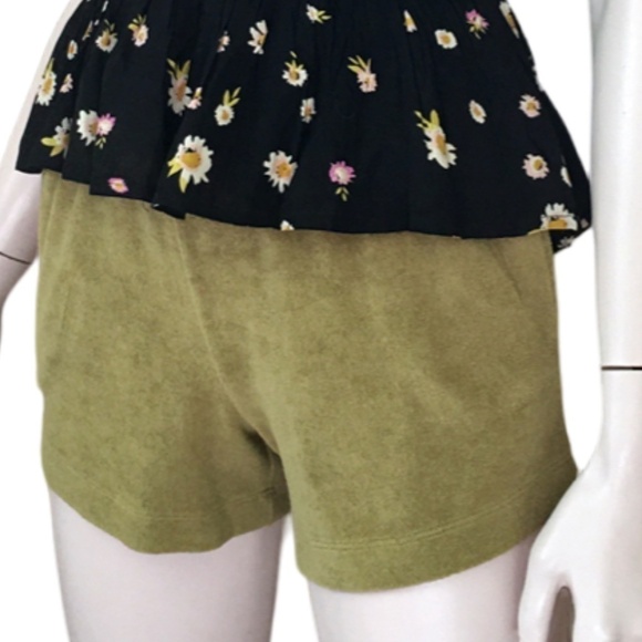 Nordstrom Treasure & Bond Stretch Terry Cloth Hi Rise Shorts pockets Khaki NWOT - Picture 6 of 11